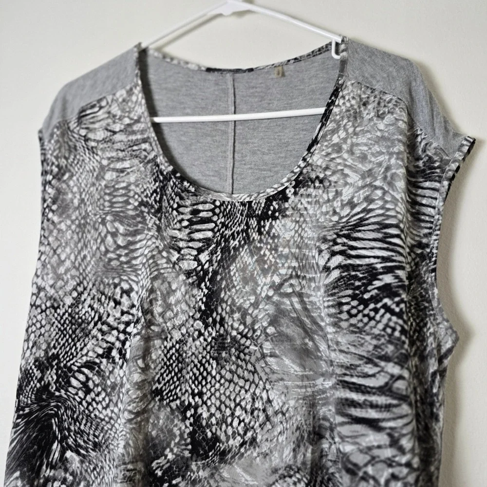 Tahari Sleeveless Top Womens Small Gray Shirt - Picture 2 of 8